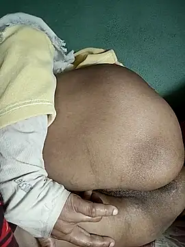 Hotty-Monaa's cam snapshot