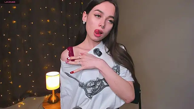 YvonneRobes's cam snapshot