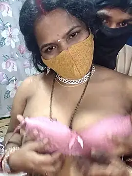 Aditya_sanjna's cam snapshot