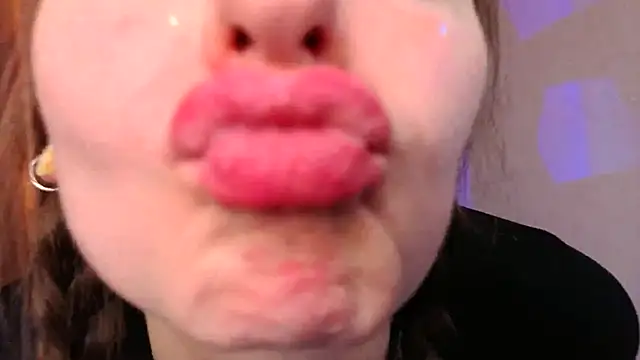 ShiroHeby's cam snapshot