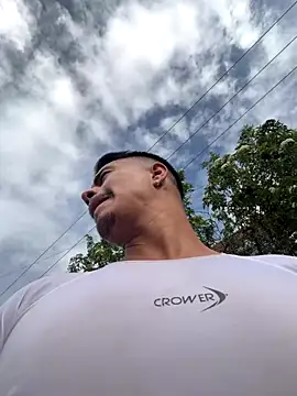 DominickVegas live sex cam