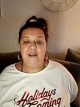 Nova-WiseX's cam snapshot