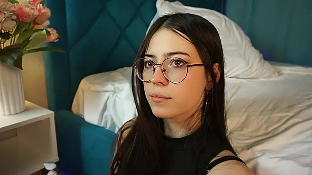 ywixos's cam snapshot