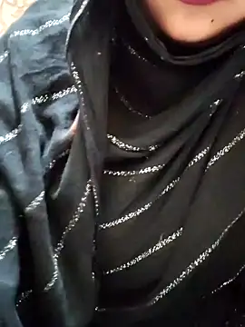 Indian-Nazia's cam snapshot