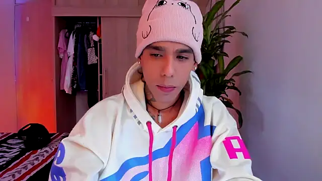 Damianwhite live sex cam