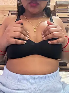 Cute-Ananyaa's cam snapshot