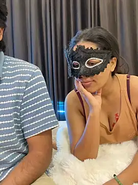 vickyandtania live sex cam