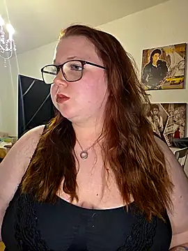 NaughtyNiia live sex cam