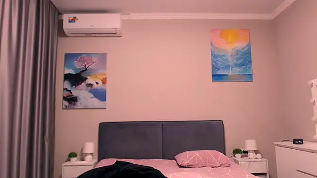 Fredd_Xanders live sex cam