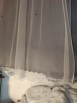 ezabel-'s cam snapshot