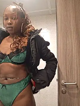 nemcy_bae's cam snapshot