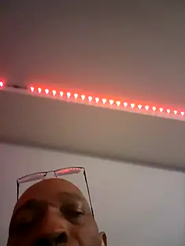 Lonelynudist59 live sex cam