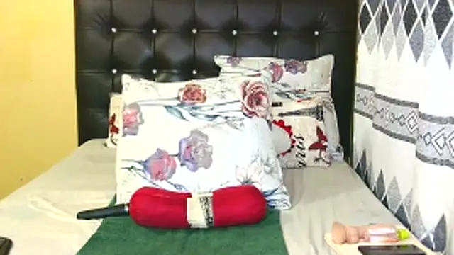 White_Ferrari's cam snapshot