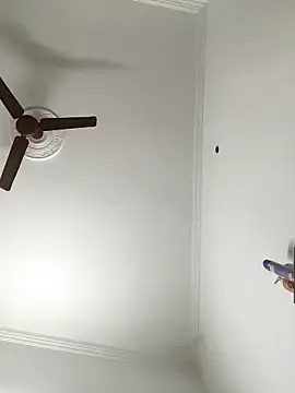 paro22_sex's cam snapshot