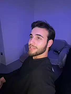 2HARDKURT live sex cam