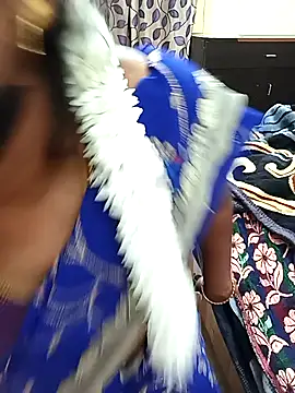 menaka-tamil's cam snapshot