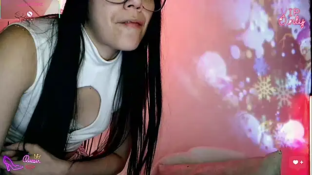 LauGrayJ's cam snapshot