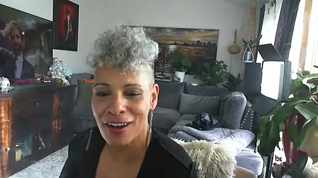 CeceilaMoon's cam snapshot