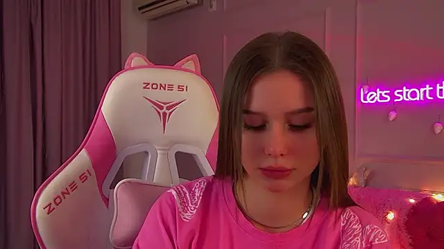 DianaVert's cam snapshot