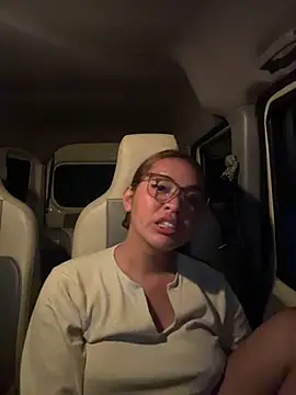 urasianlady's cam snapshot