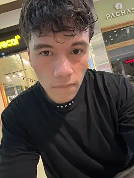 Logan_smith1 live sex cam