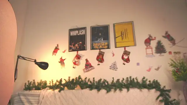 natur_ella's cam snapshot