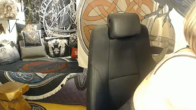 TittenMichelle live sex cam