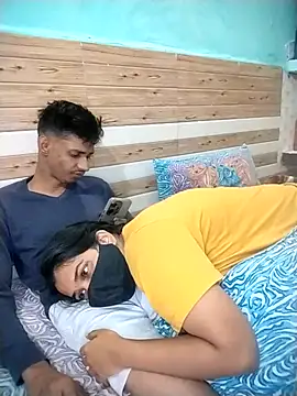 xoupleaura's cam snapshot