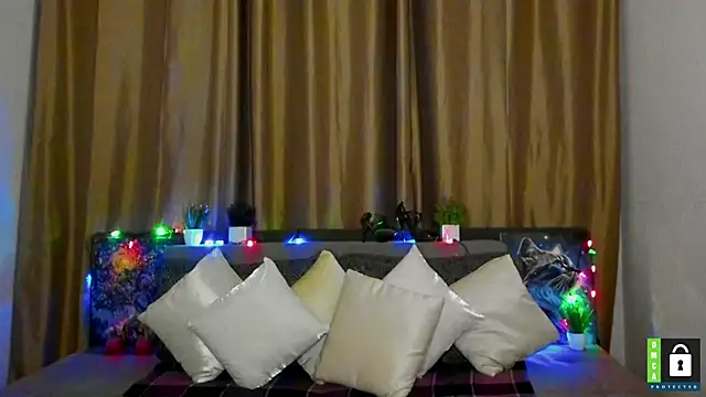 Arianasweety23's cam snapshot