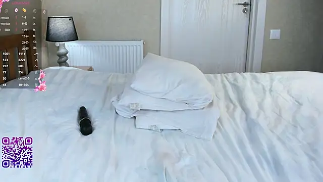 MaliaJoyal live sex cam