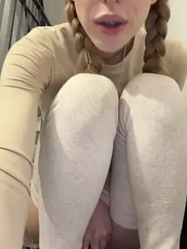 kira_mia's cam snapshot