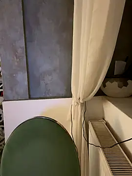 CassieFox_'s cam snapshot