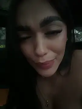 emma_andrew1 live sex cam