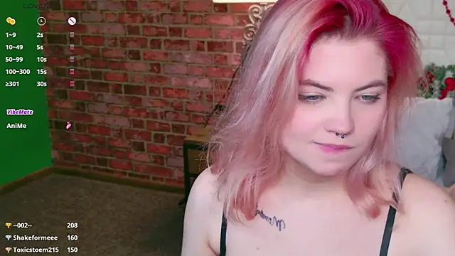 Lisa_Adam's cam snapshot