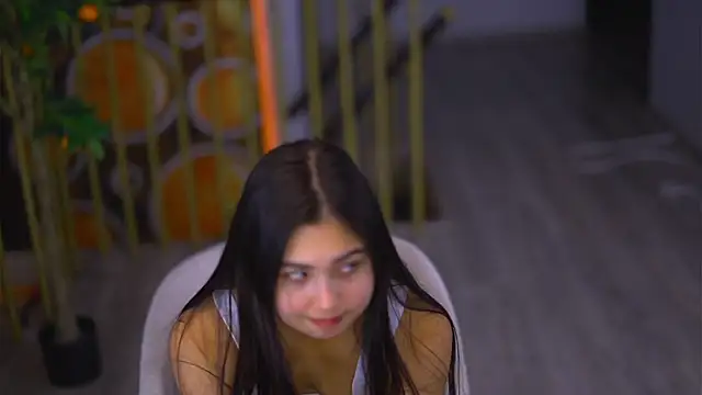 LorettaBeetz's cam snapshot