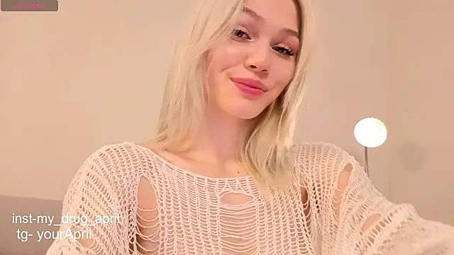 MyApril's cam snapshot