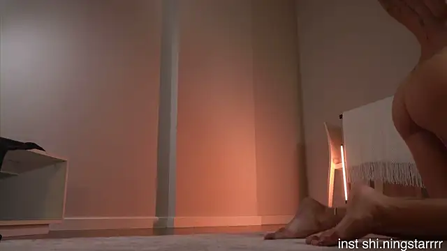 alittlestarrr's cam snapshot