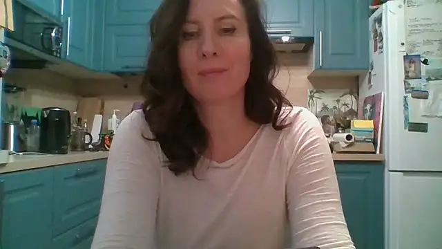 ALICAINWONDERLAND's cam snapshot