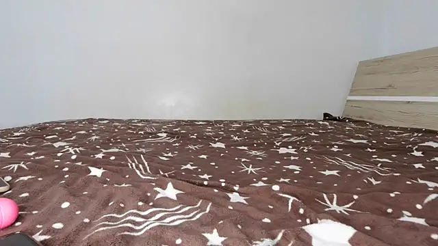 NikolCat's cam snapshot