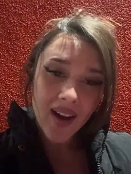 MayaVonDe's cam snapshot