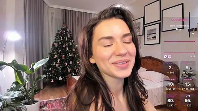 NicoleLuv live sex cam