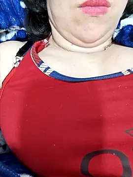 Rouzalinda's cam snapshot