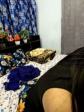 priya_26's cam snapshot