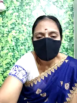 Queen-Neha's cam snapshot