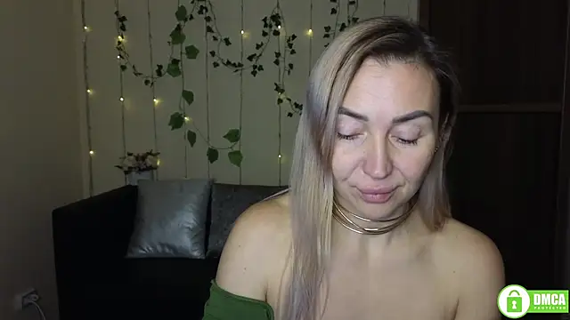 Kiss_julli88I's cam snapshot