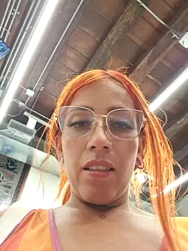 Alis_xxx live sex cam