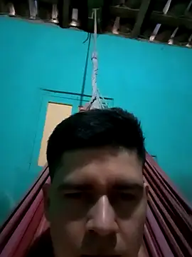 Travieso_loco9's cam snapshot