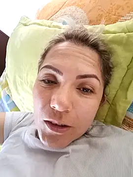 Chantal_hott's cam snapshot