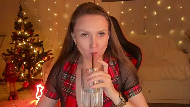 desperatehousewife__'s cam snapshot