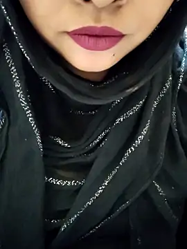 Indian-Nazia's cam snapshot